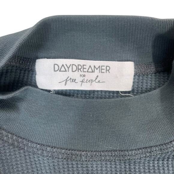 Free People Daydreamer QUEEN OF SPADES Thermal Crop Top Womens Sz XS Mock Neck - Picture 7 of 12